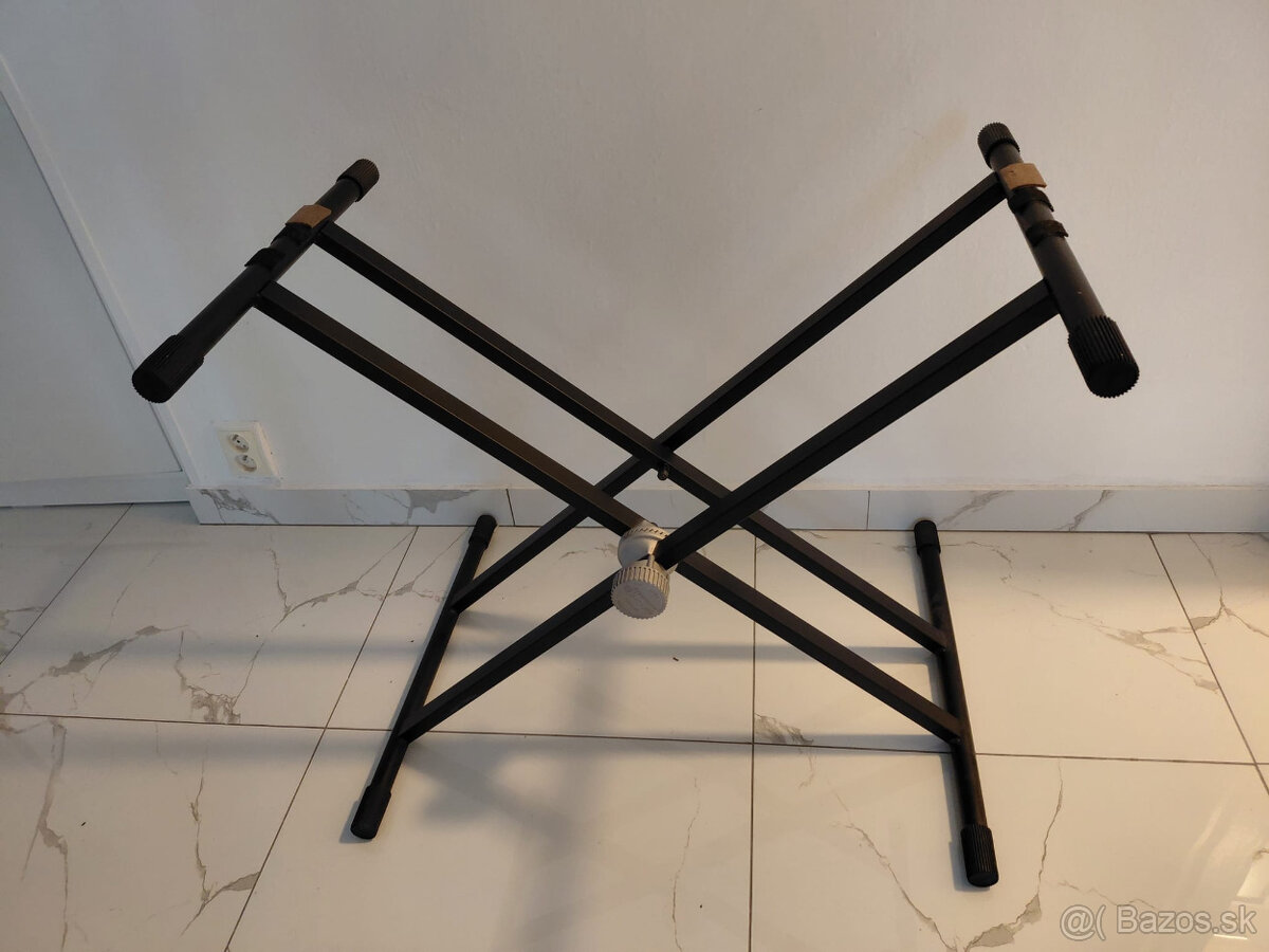 predam syntezator YAMAHA MODX - 5