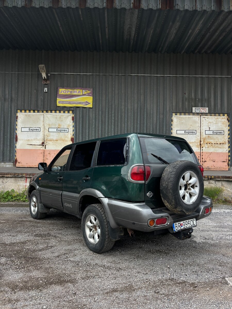 Nissan Terrano 2.7 TDi 92kw 4x4