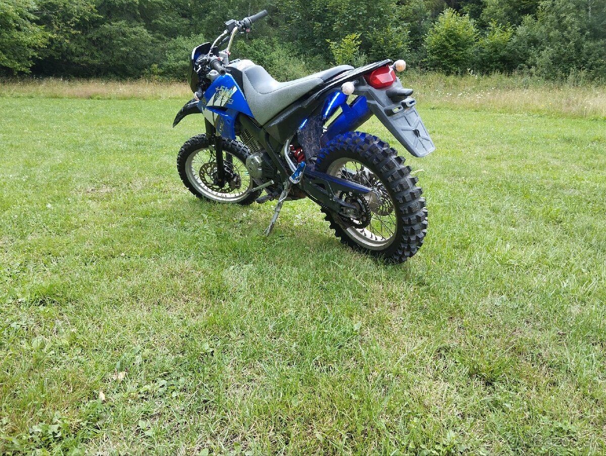 Yamaha XT 125 sm