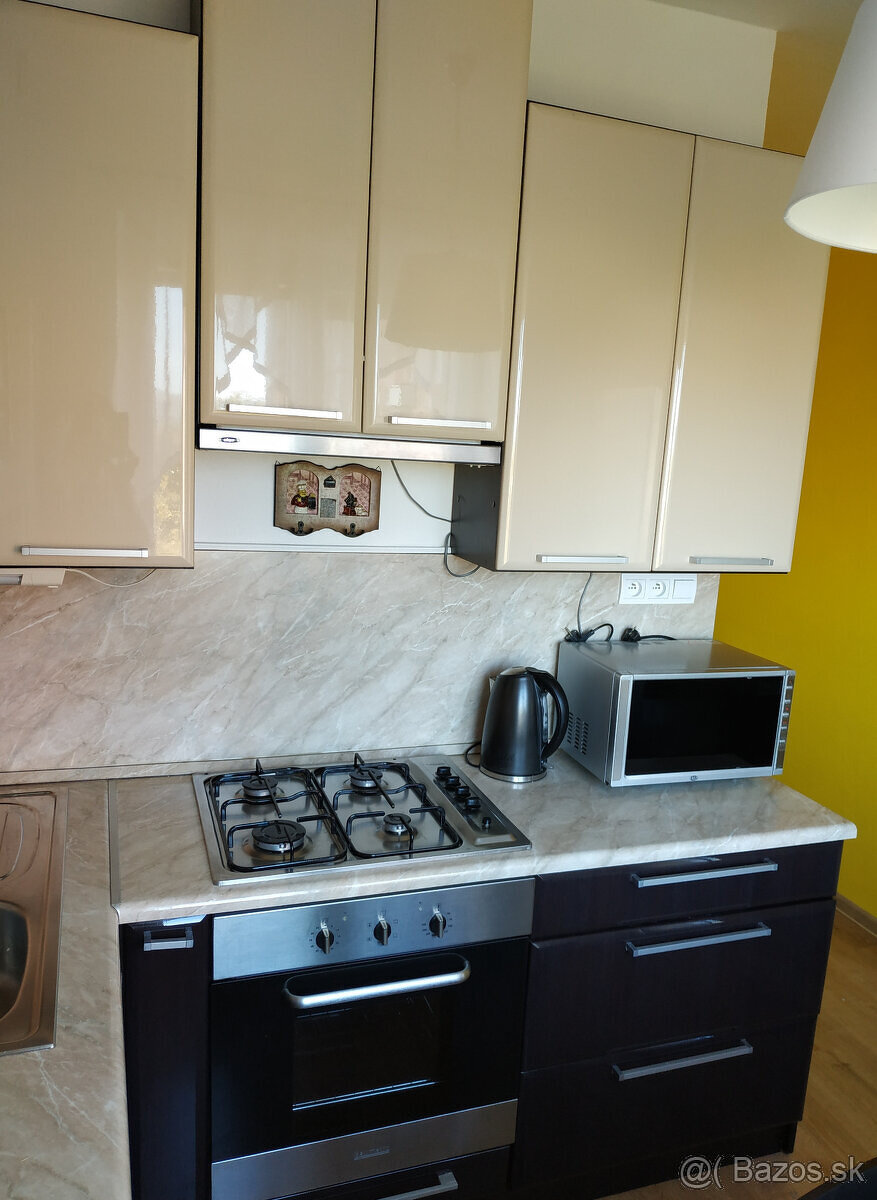 Na prenájom 2-izbový byt - 5