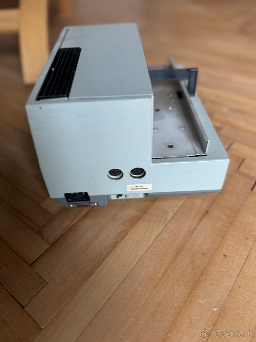 diaprojektor Aspectomat J24B od spoločnosti Pentacon - 5