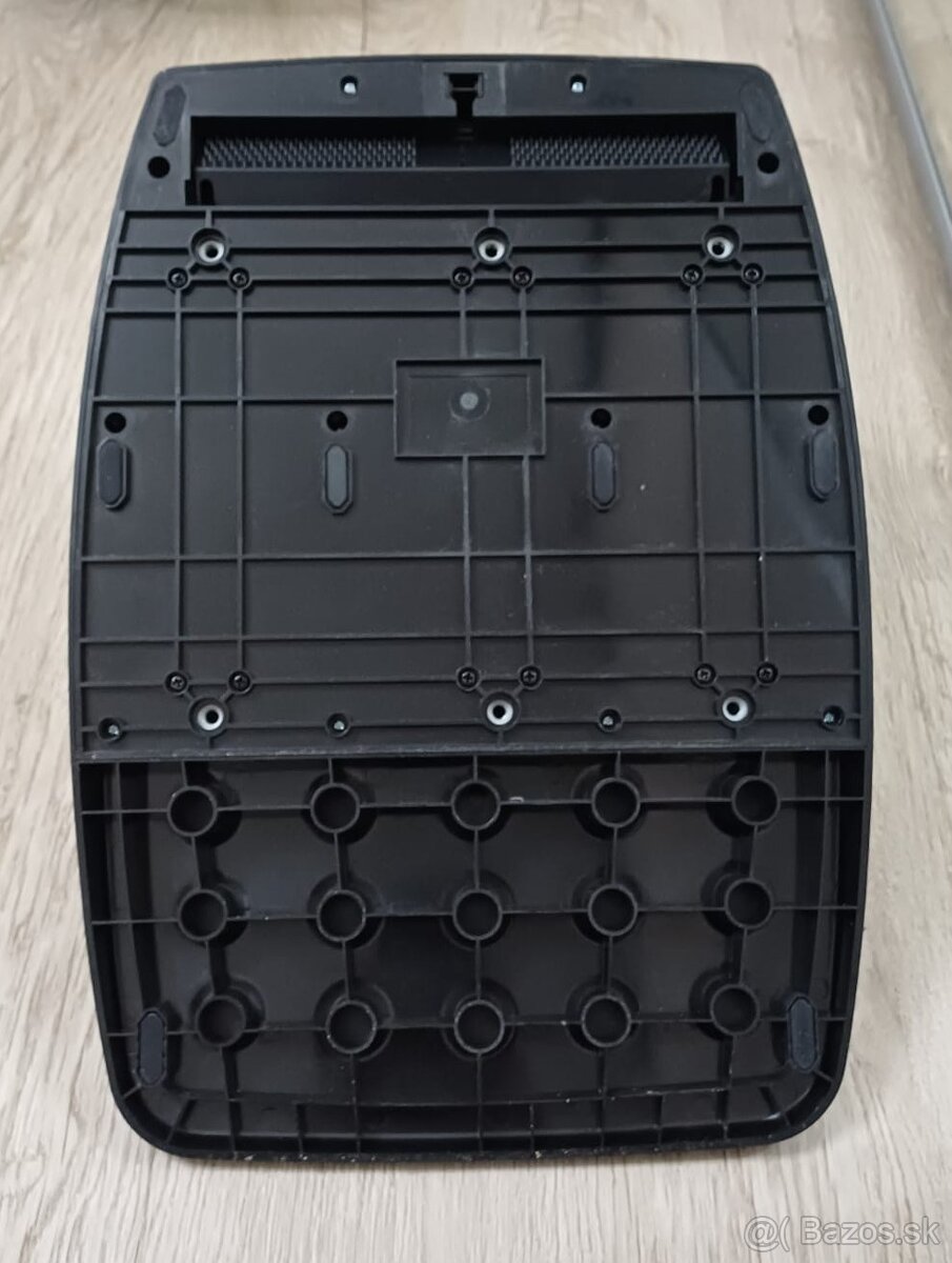 Predám herný volant Logitech G29 driving force - 5