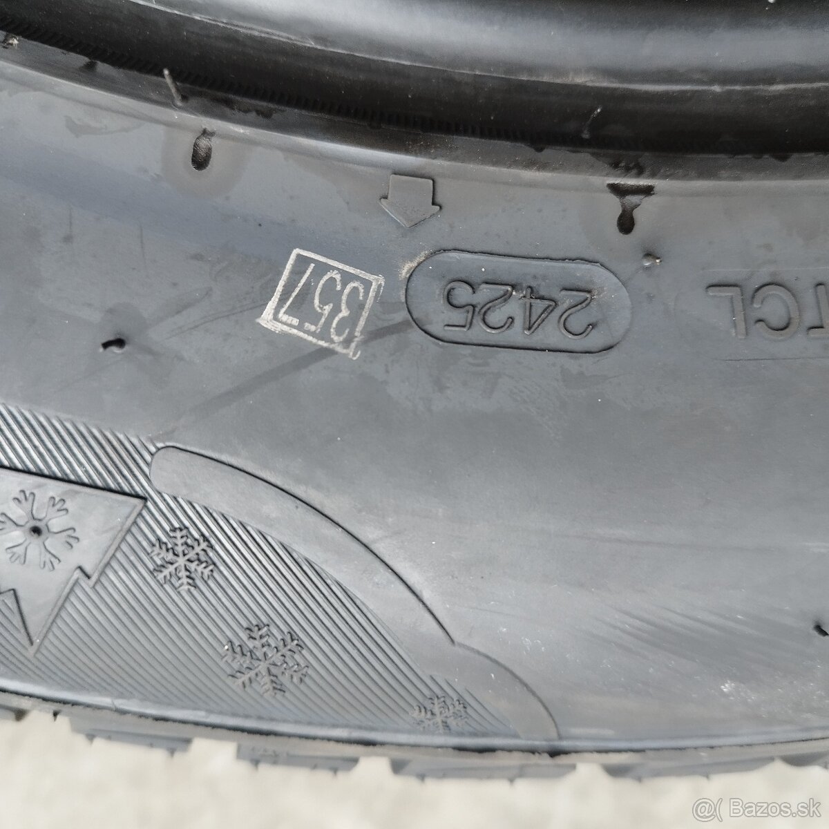 Zimné pneumatiky 235/55 R17 - 5