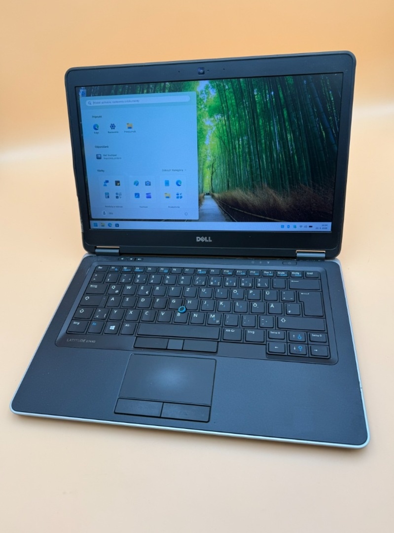 Dell Latitude E7440 / i5 / 8GB RAM / SSD / Win 11 Pro - 5