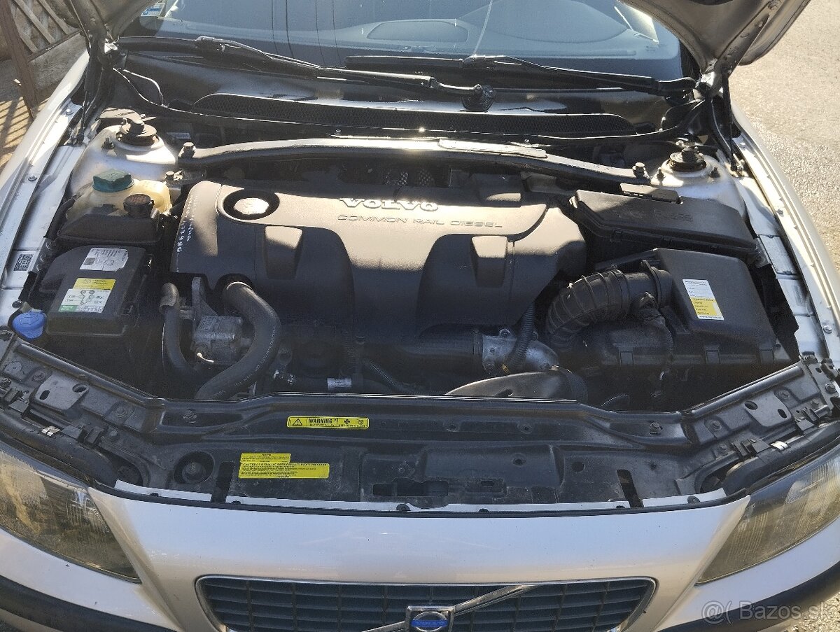 VOLVO S60 2,4D 2001 5-st. manuál - 5