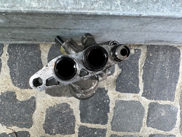 OBAL - DOMČEK OLEJOVÉHO FILTRA LAND ROVER RANGE ROVER JAGUAR