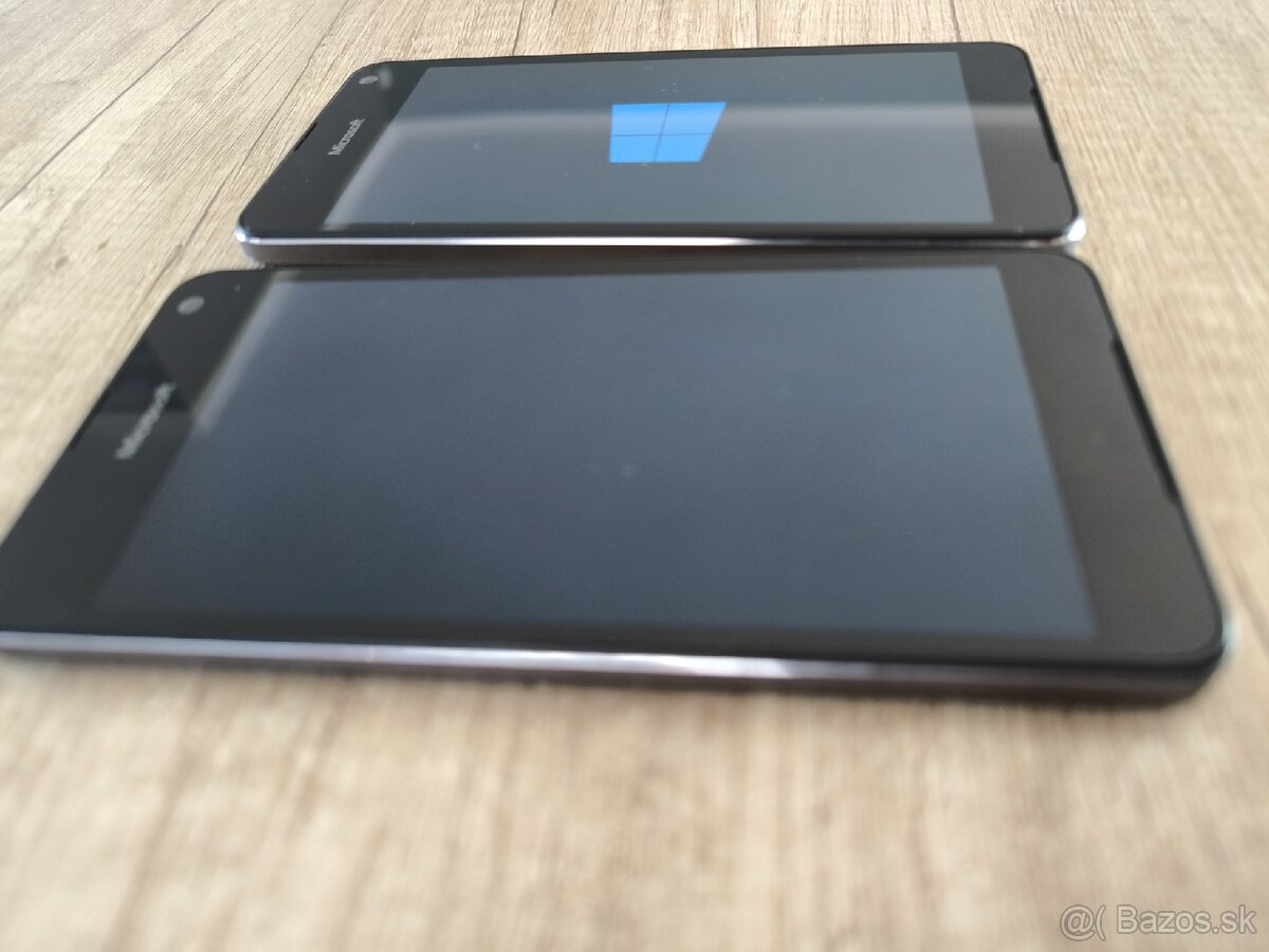 Predám mobilný telefón Nokia Microsoft Lumia 625 - 5