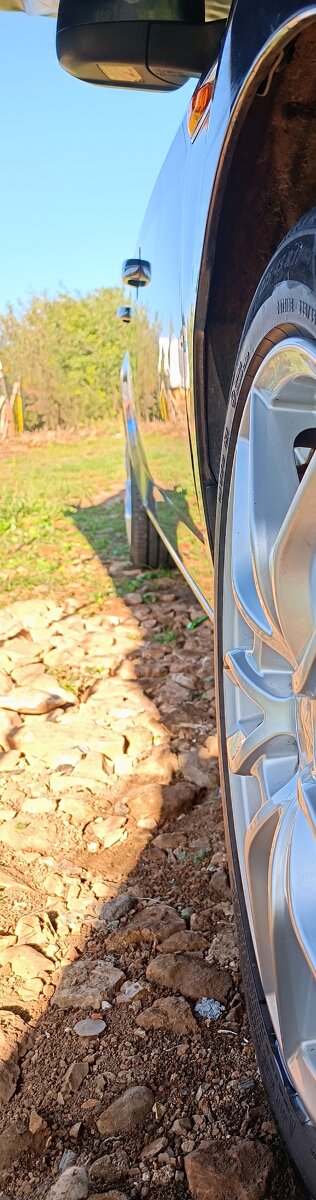 225/45 R17 letné - 5