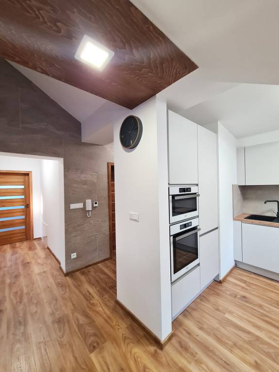 Výnimočný, luxusný, nový 4-izb. byt, centrum Záh. Bystrice - 5