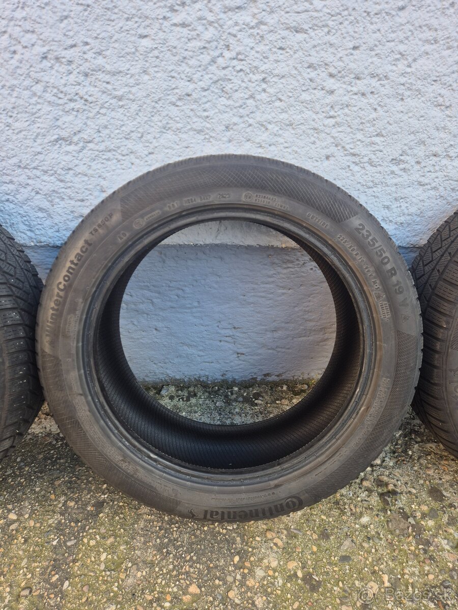 Predám zimné pneumatiky Continental 235/50/R19 - 5