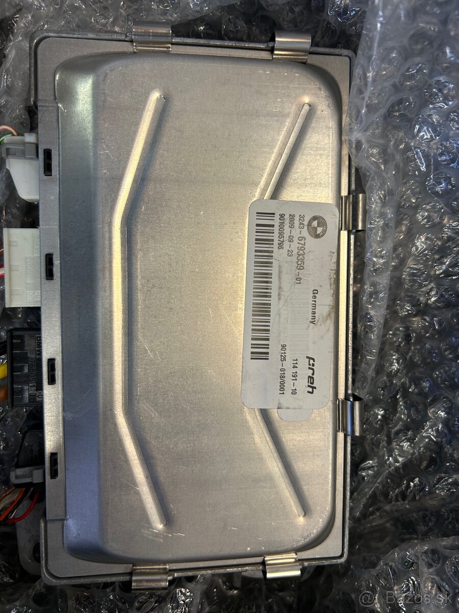 BMW 7 F01 NÁHRADNÉ DIELY - 5