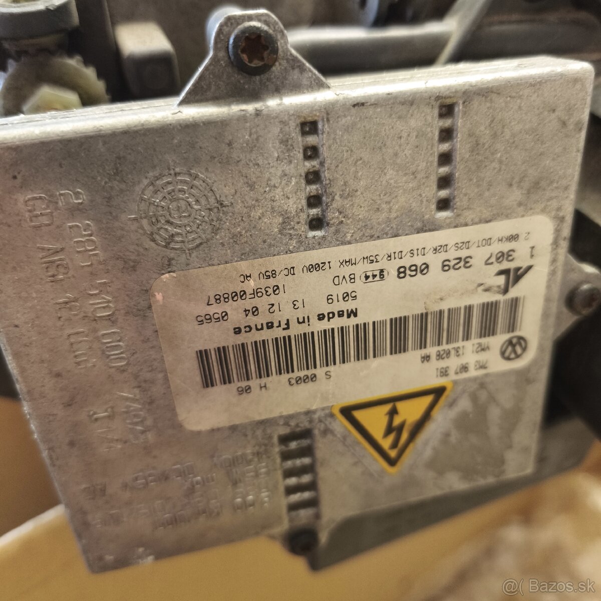 Xenónové reflektory na VW Sharan - 5