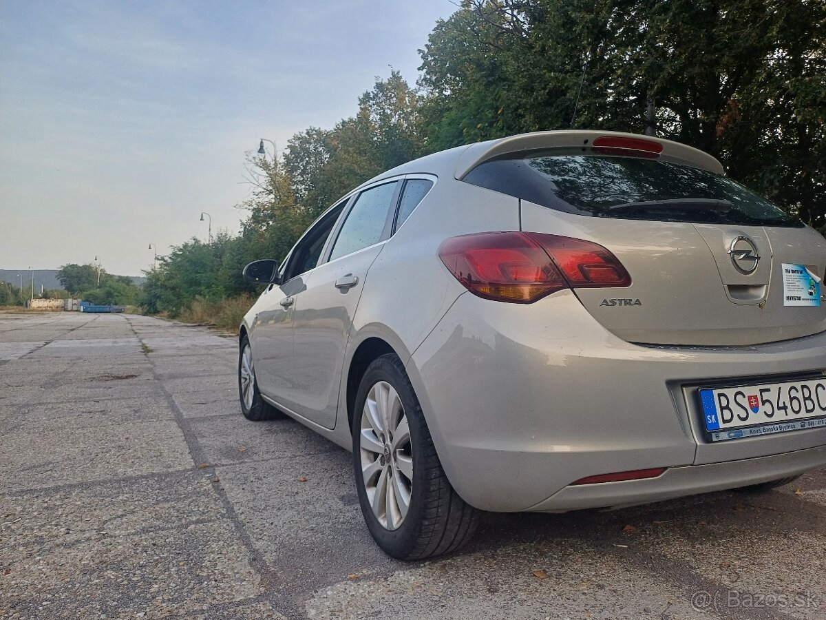 Opel astra J 1.7cdti - 5