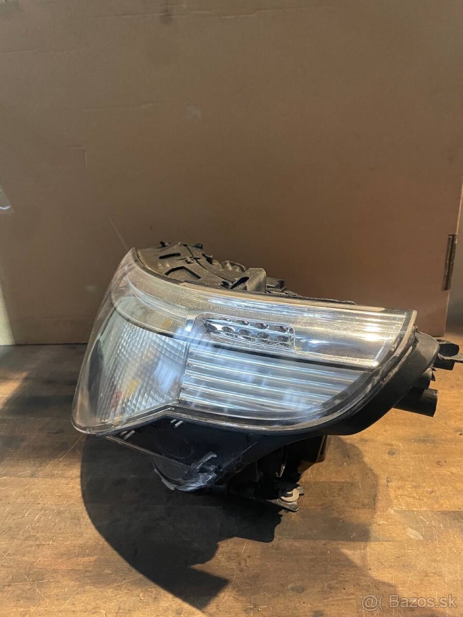 Predné svetla BMW E60/E61 - 5