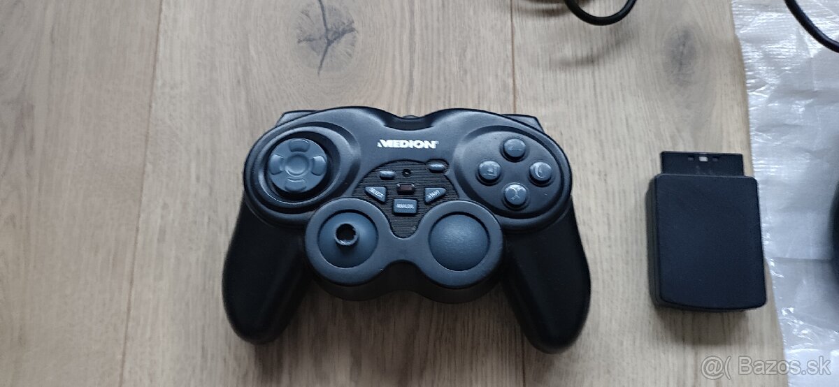 Playstation 2 slim 2 ovládače a príslušenstvo - 5