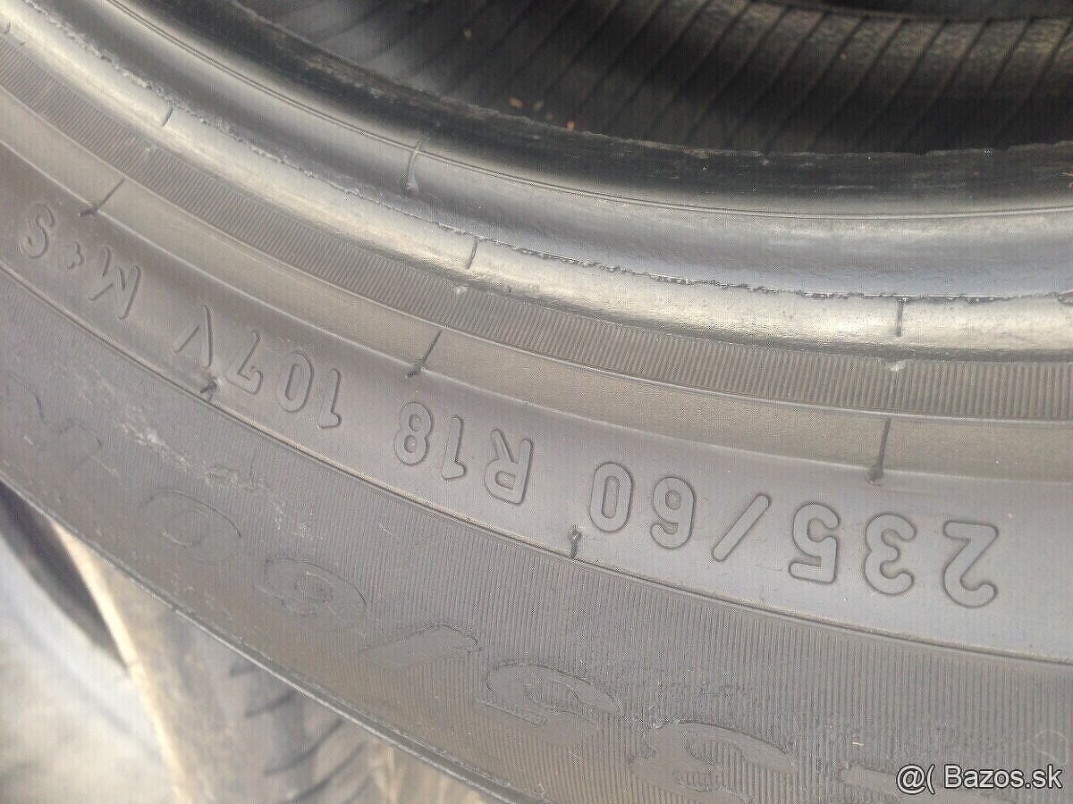 Predám letné Pneu 235/60r18 5mm - 5