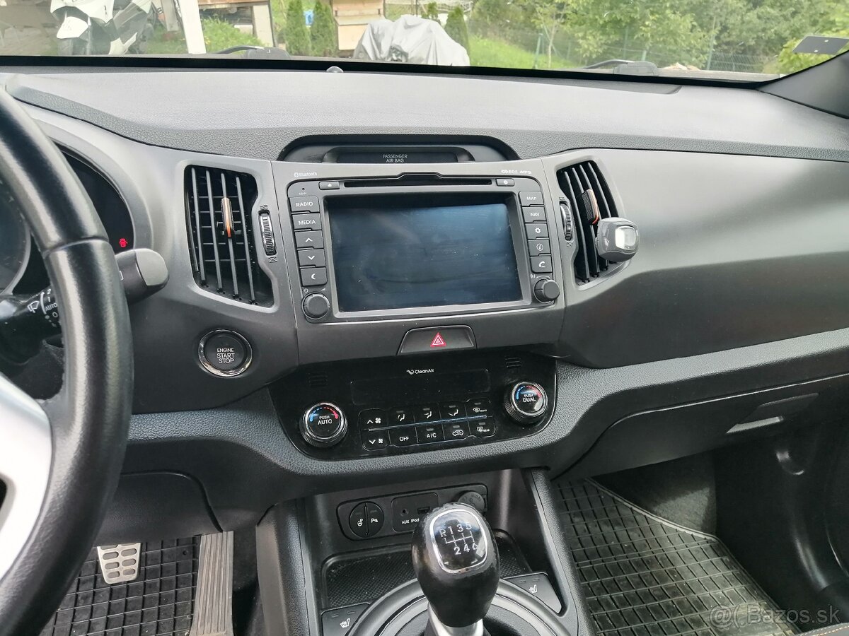 Kia sportage 2,0 crdi 4x4, 2012 - 5