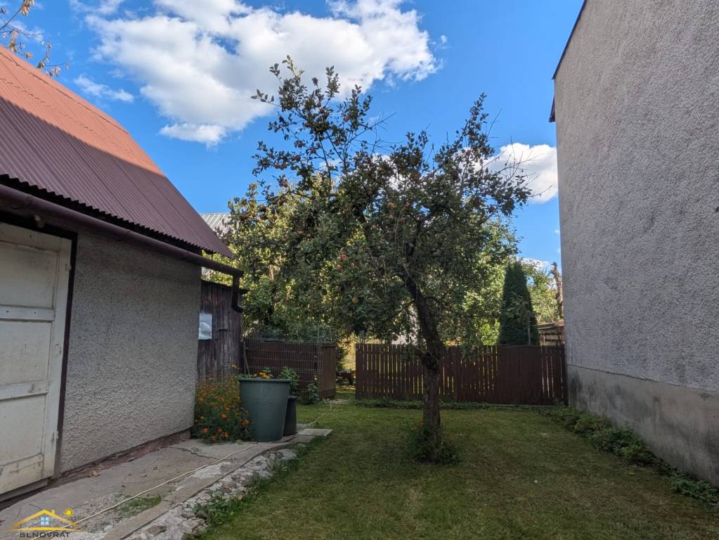 Priestranný rodinný dom priamo v centre Turzovky s veľkým po - 5