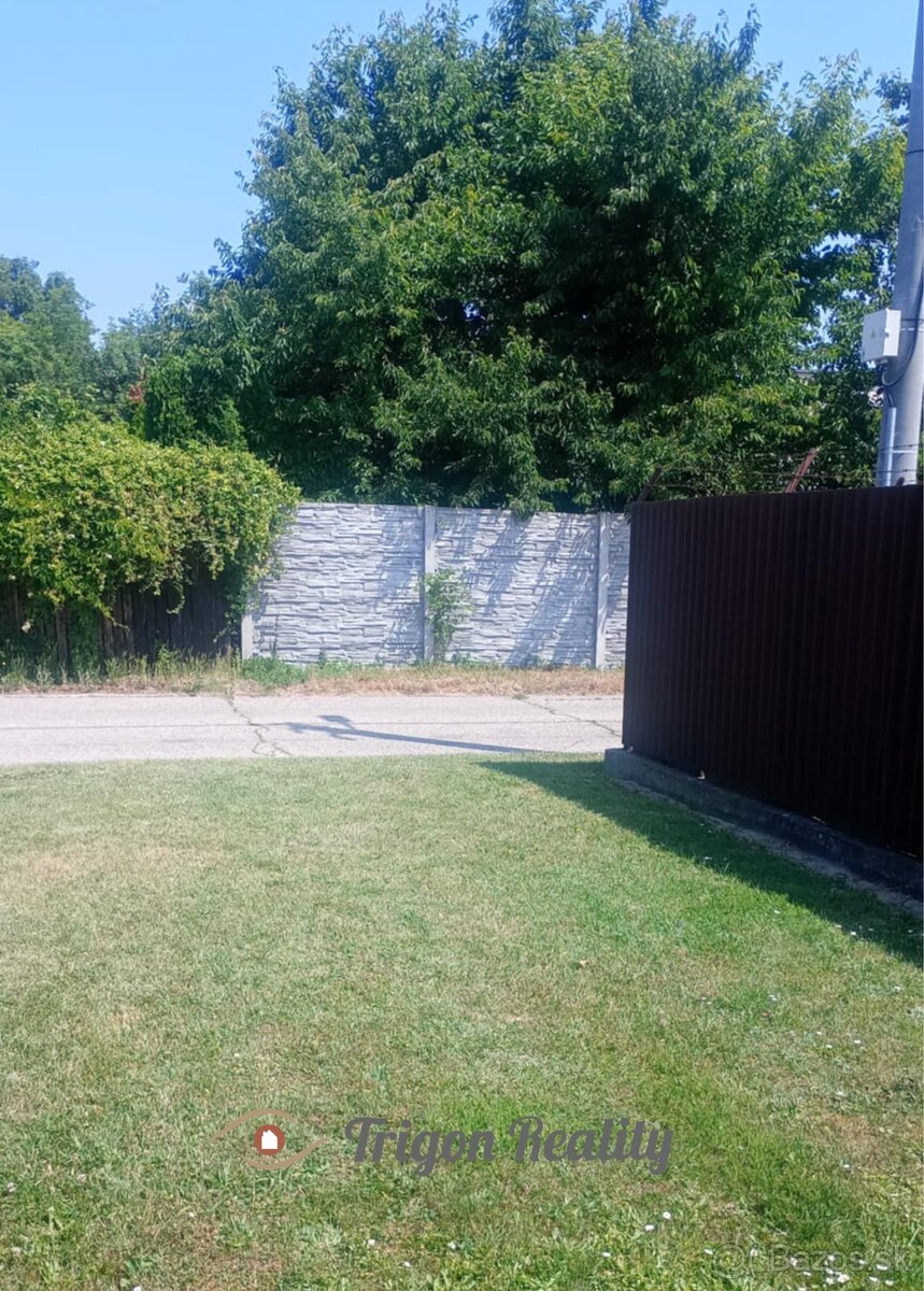 GARÁŽ - LETECKÉ POLE - 5