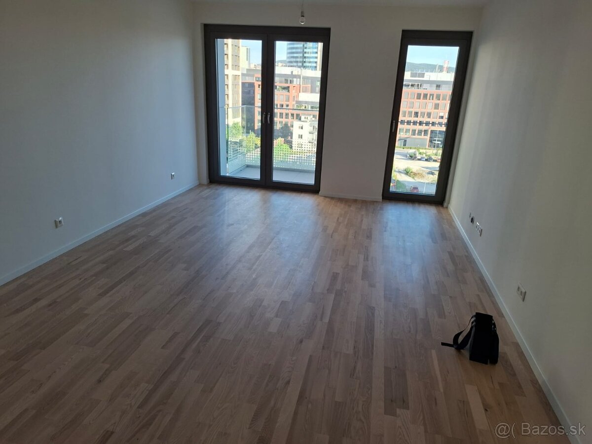 1izb novostavba Metropolis, Downtown - 5