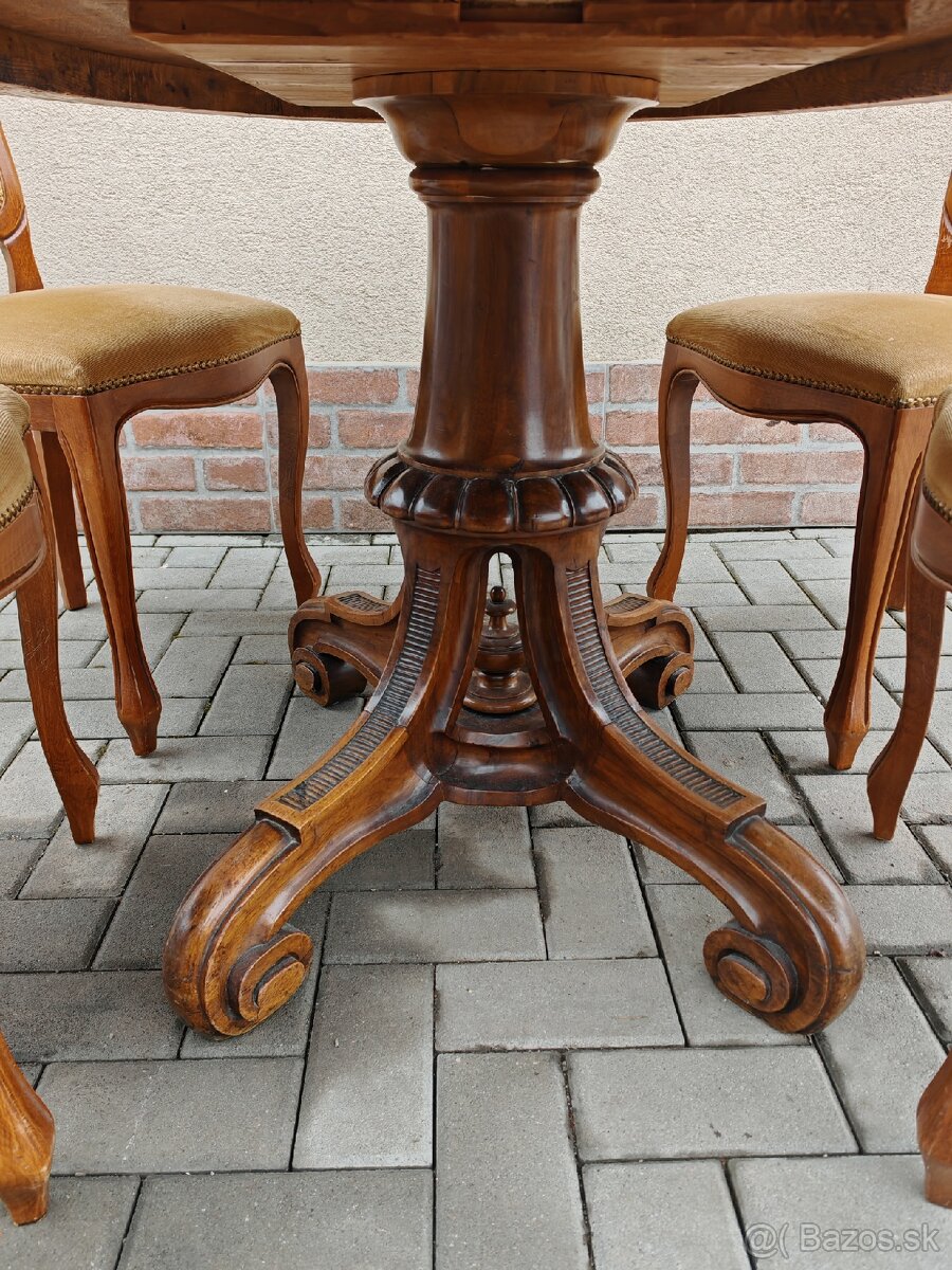 Jedálensky stôl a 4 stoličky - 5