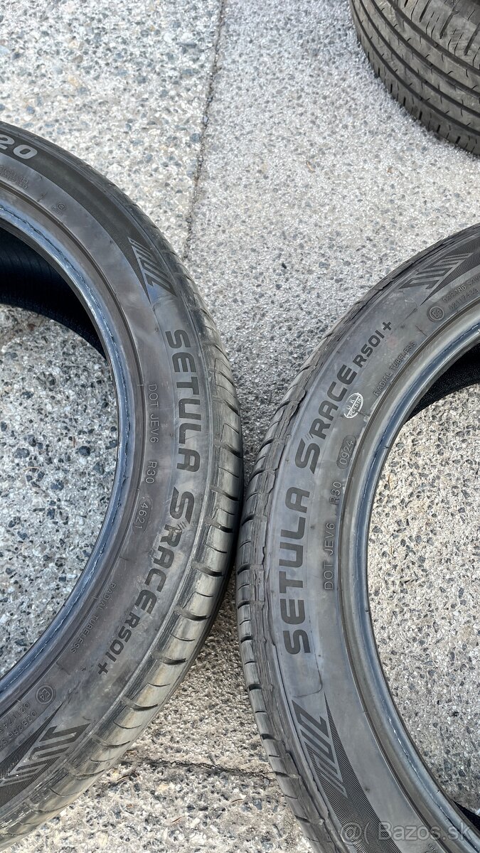 Letné 2ks 275/40 r20 - 5