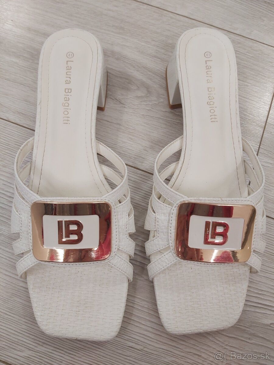 Elegantné biele šľapky v.41 - 5