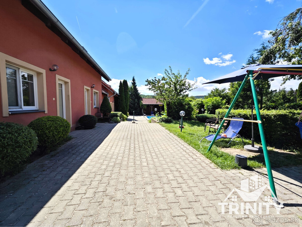Na predaj Penzión / Apartmánový dom v obci Podhájska – pohled 5