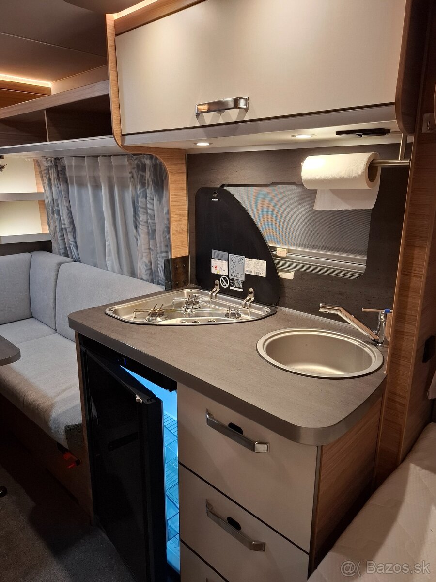 Obytný príves Weinsberg cara one 450fu - 5