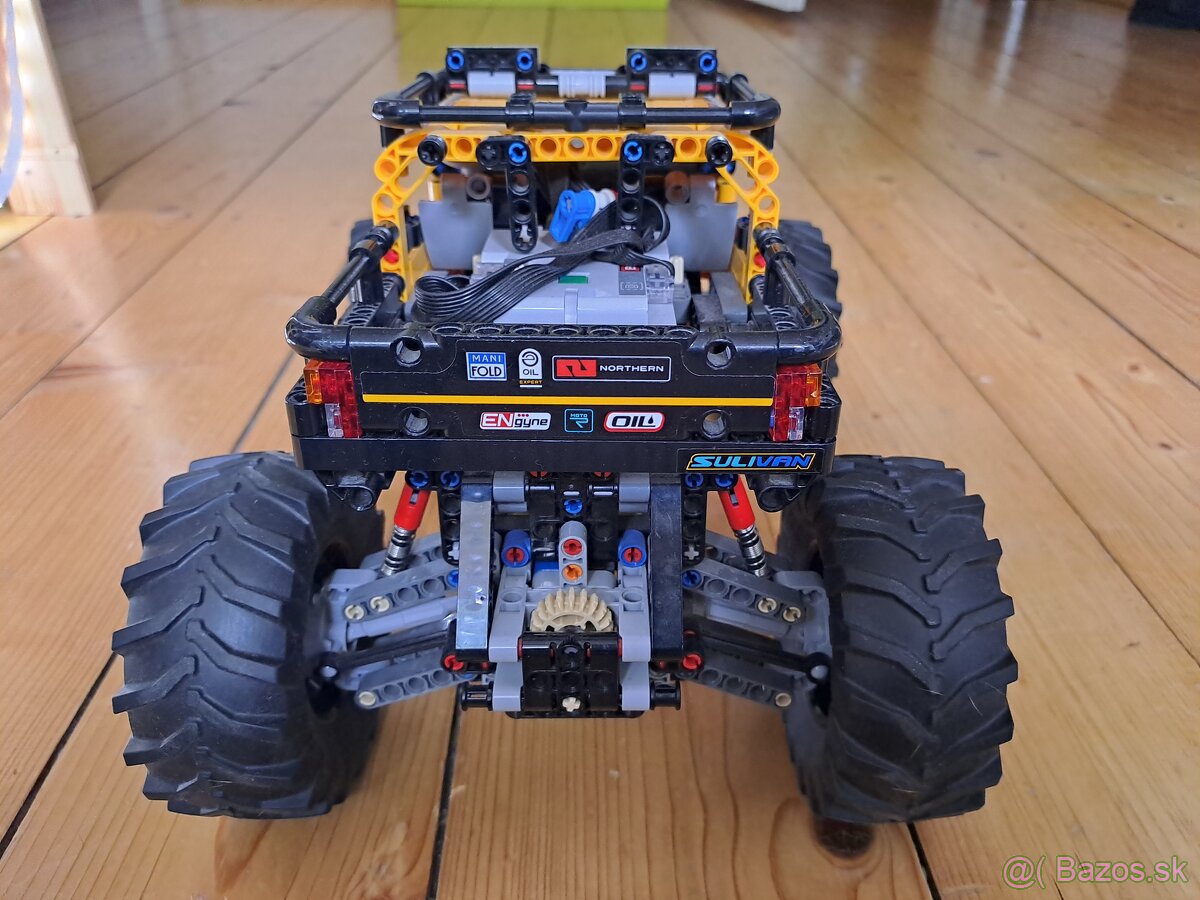 Predám lego technic 42099 - 5
