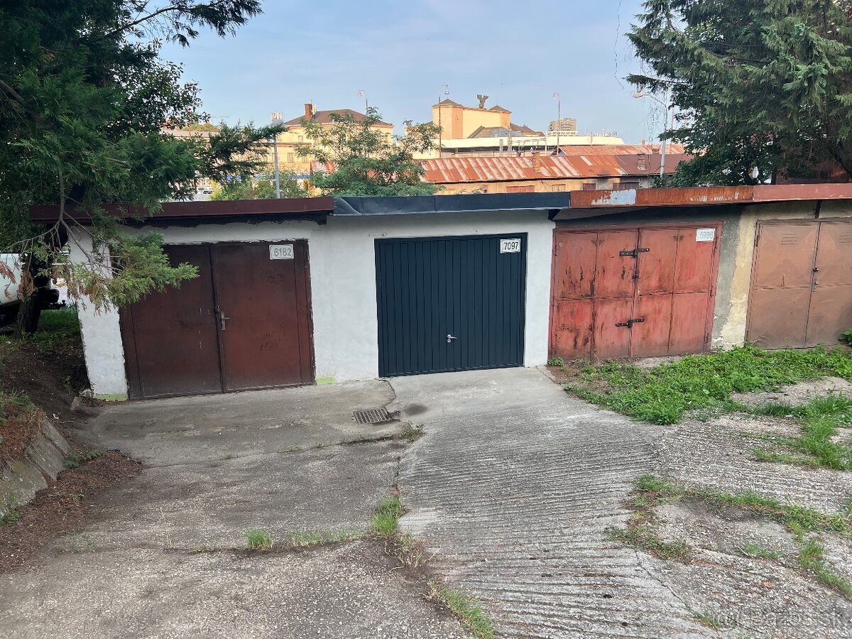 Garáž s pozemkom Bratislava Staré mesto - 5
