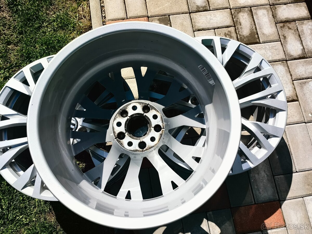 Volkswagen Tiguan, Touareq, Škoda superb , seat 5x112 r18 - 5