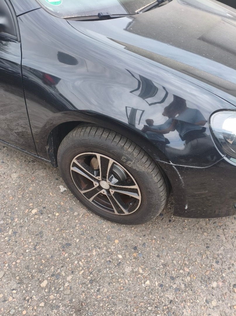 Volkswagen Golf 1.4 16V MPI - 5