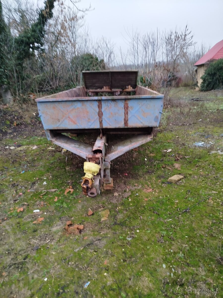 Predám Rozmetadlo Rur 5 - 5