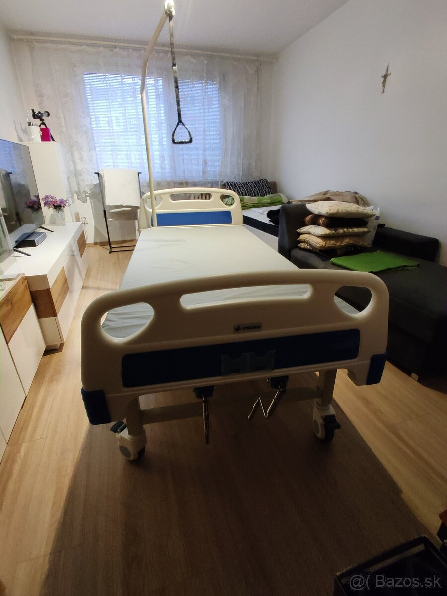 Nová polohovateľná posteľ s matracom - zdravotnícka pomôcka - 5