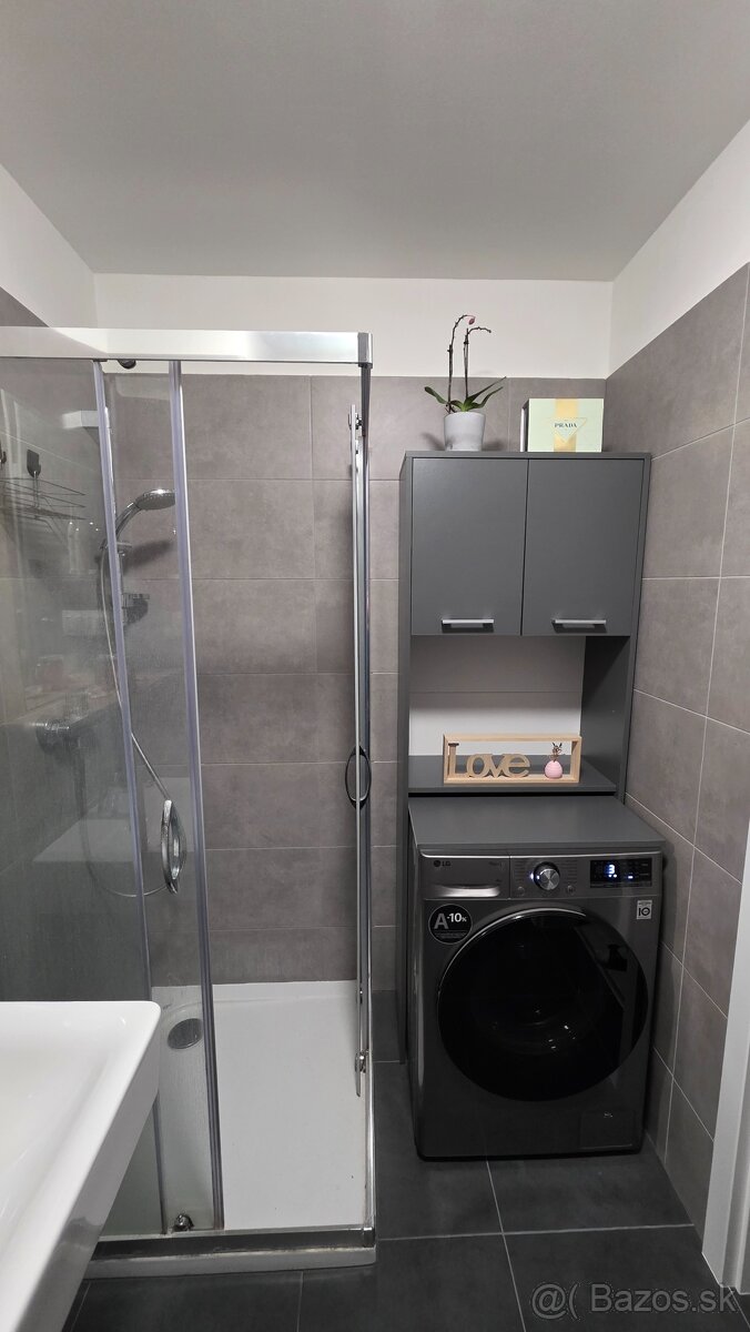 Predám 1izbový byt Slnečnice Petržalka-BA - 5