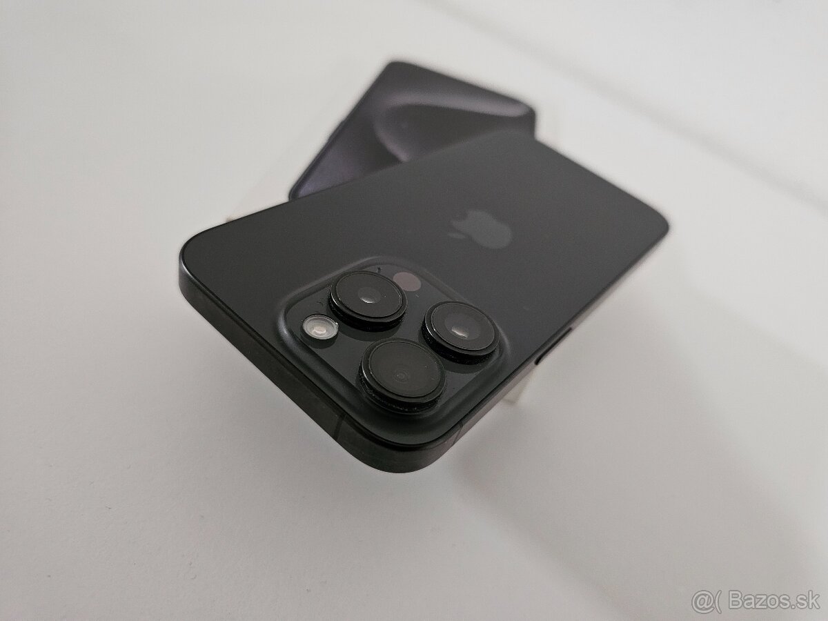 Apple iPhone 15 Pro - 5