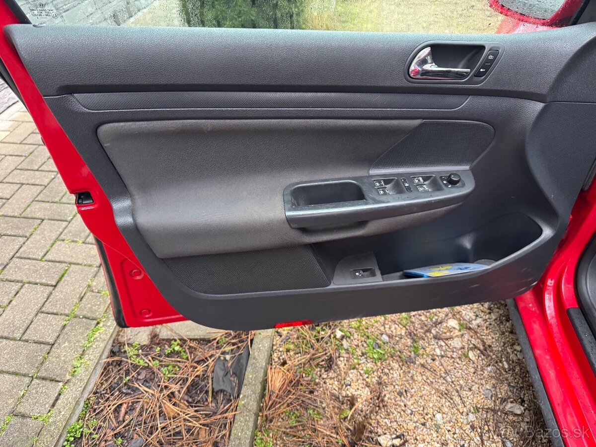 Volkswagen golf V - 5