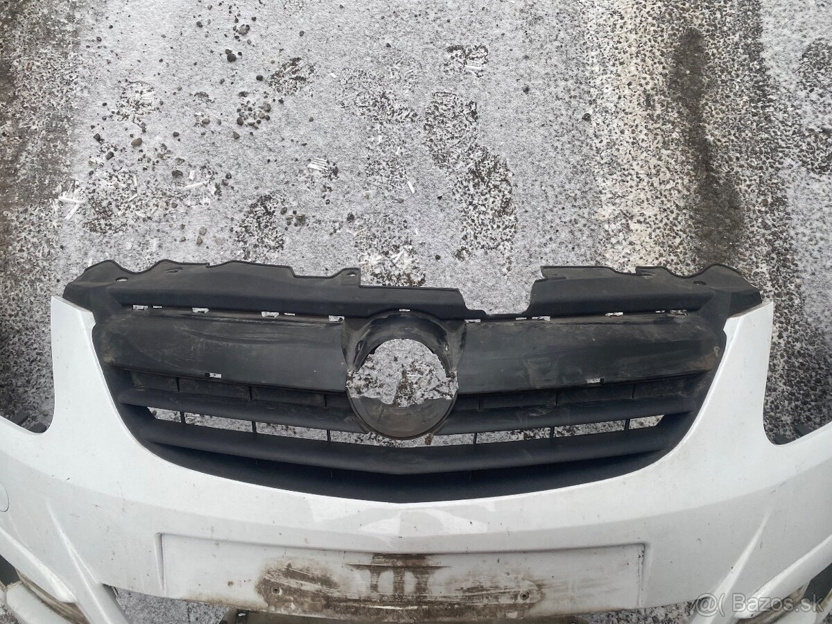 Opel Corsa D predny naraznik - 5