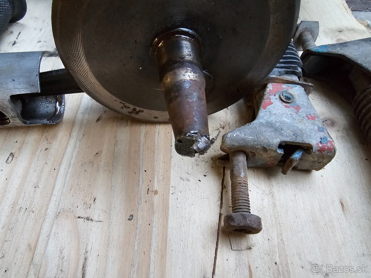 JAWA pionier 20,21 diely . - 5