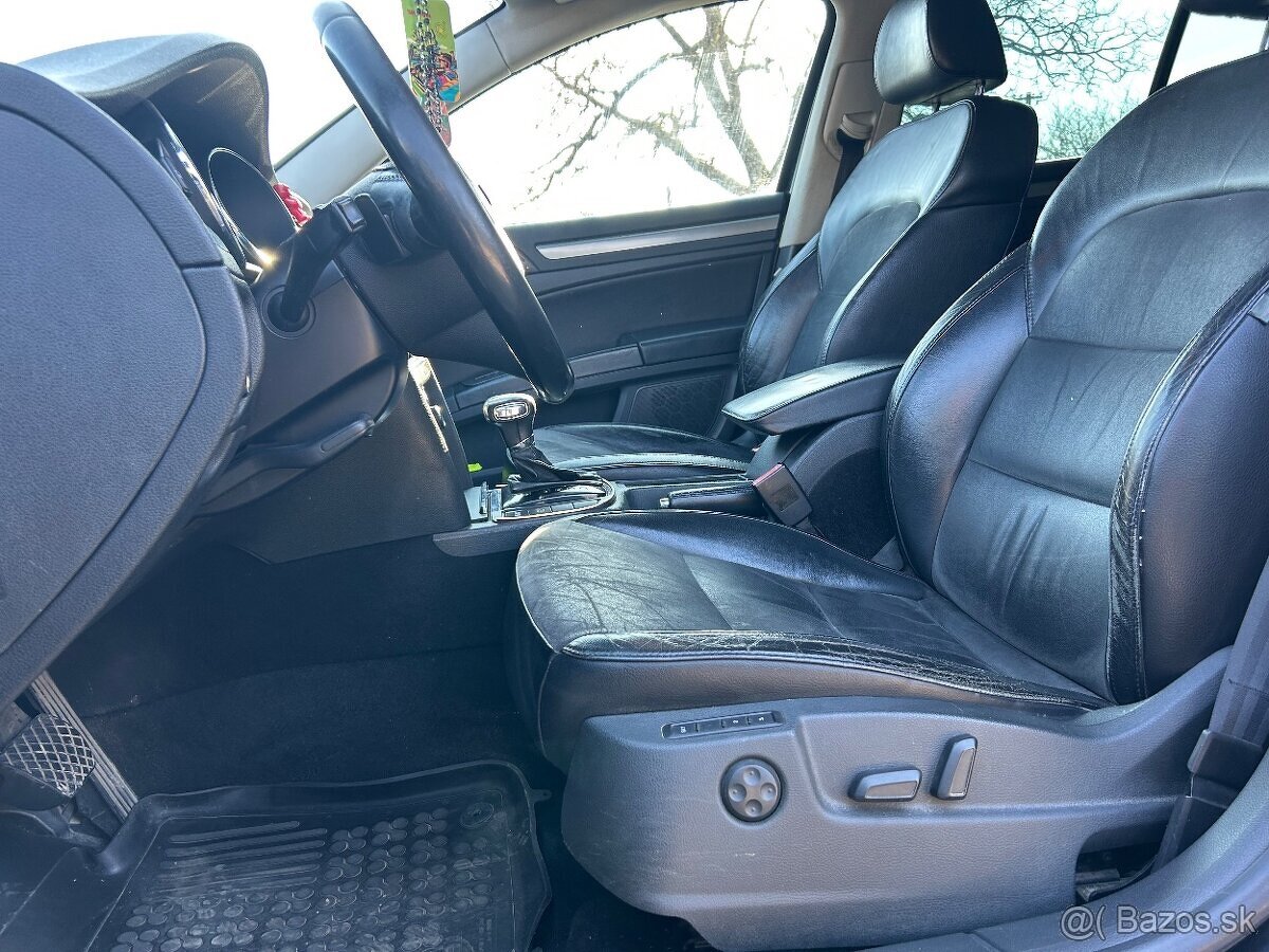 Škoda Superb 2.OTDi 125kw Full Vybava - 5