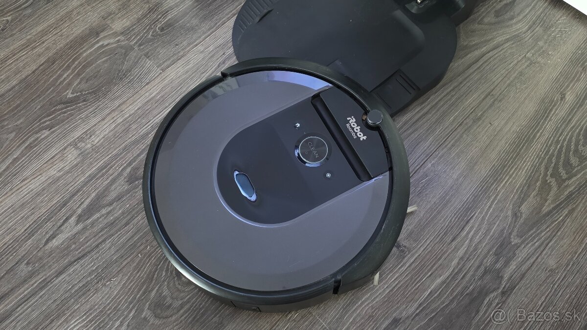 Predám robotický vysávač iRobot Roomba i7+ (i7558) - 5