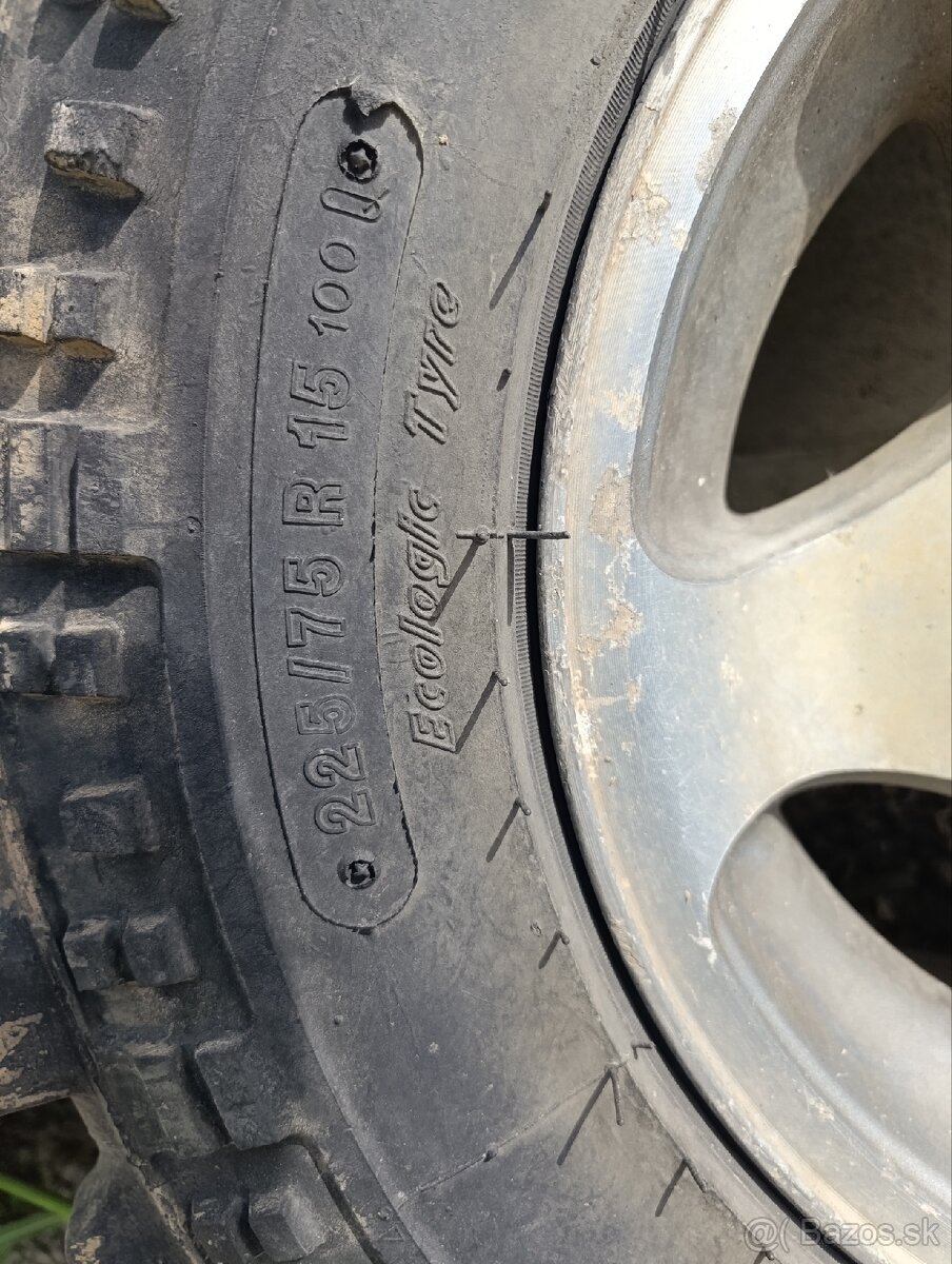 Jeep terenne pneu T3 - 5
