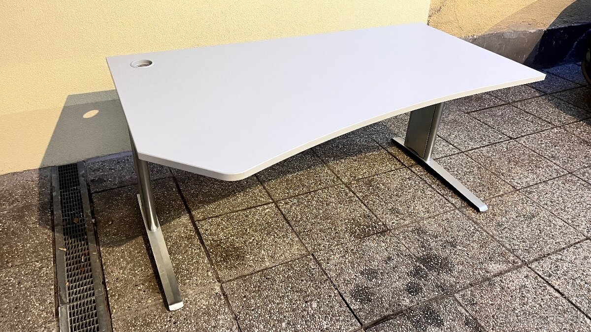 Predám kancelársky stôl - 5