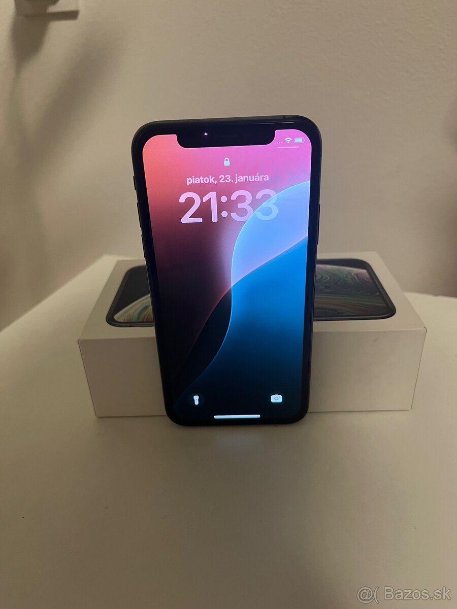 iPhone XS TOP STAV - 5