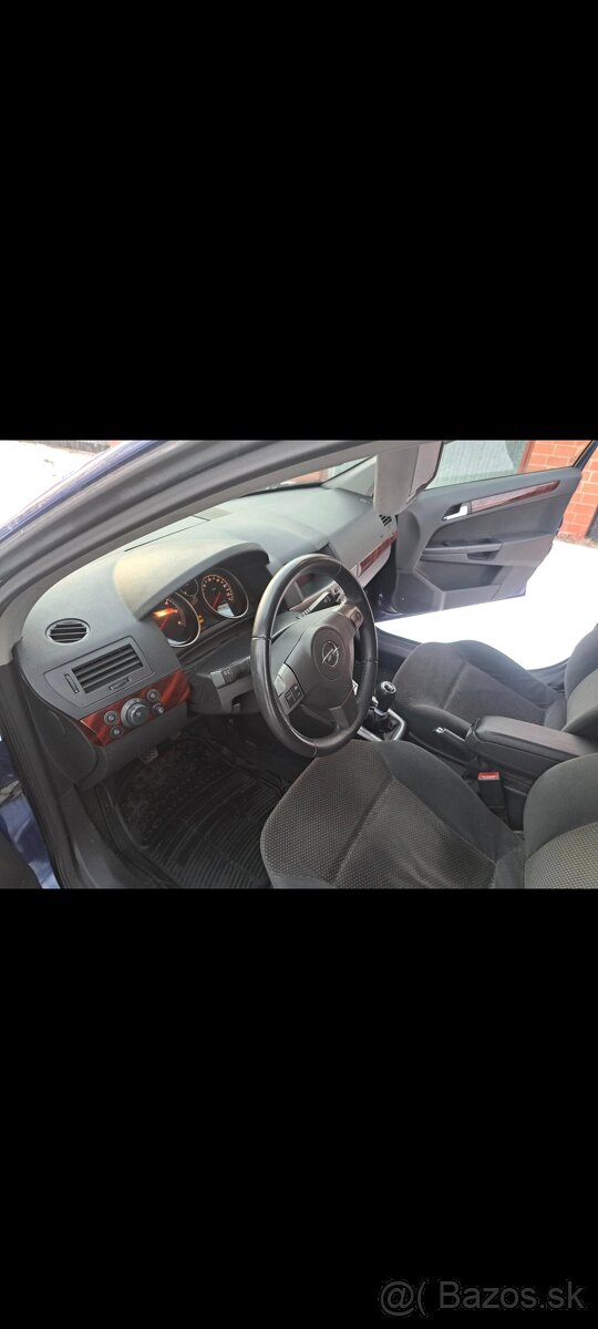 PREDÁM OPEL ASTRA H.1 .7. CDTI. 74 KW. - 5