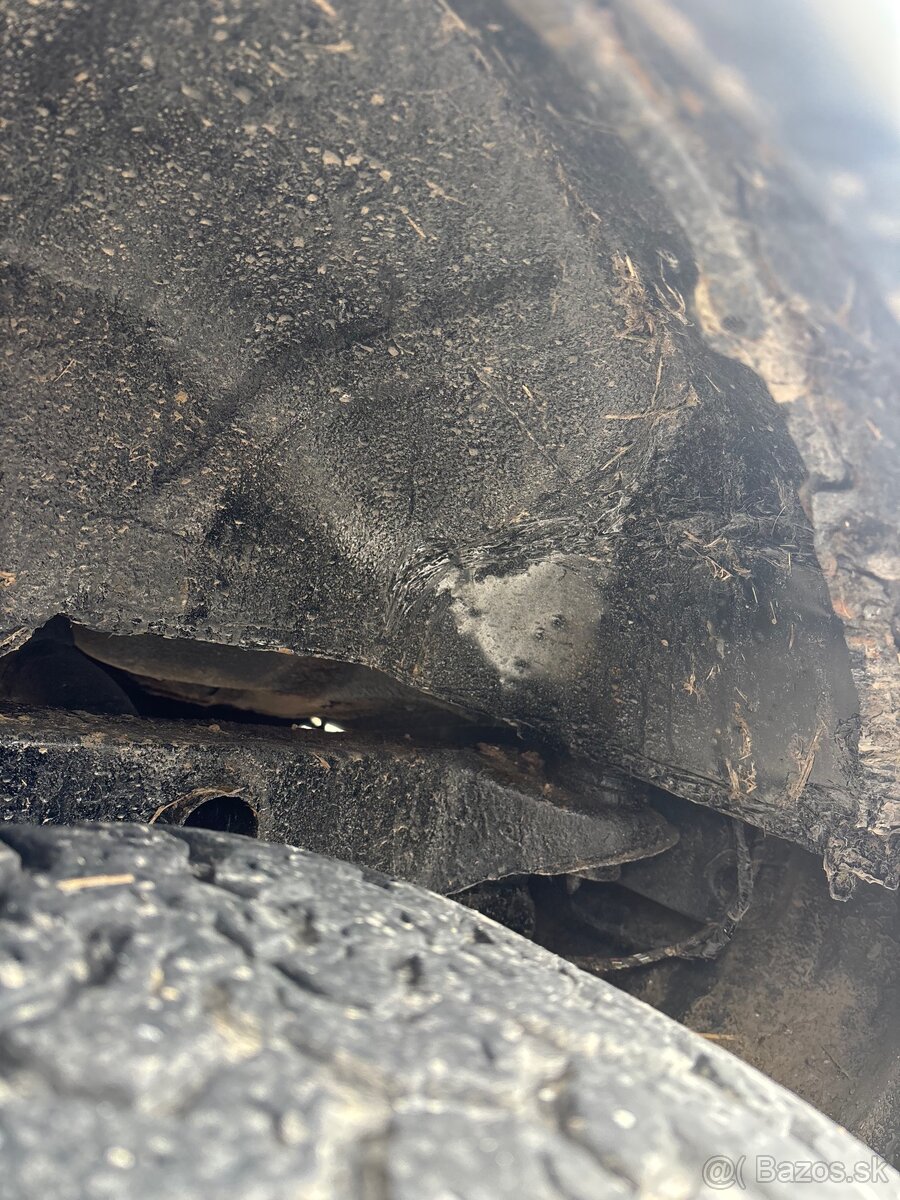 Predám Suzuki Jimny 1.5 ddis Nová STK - 5