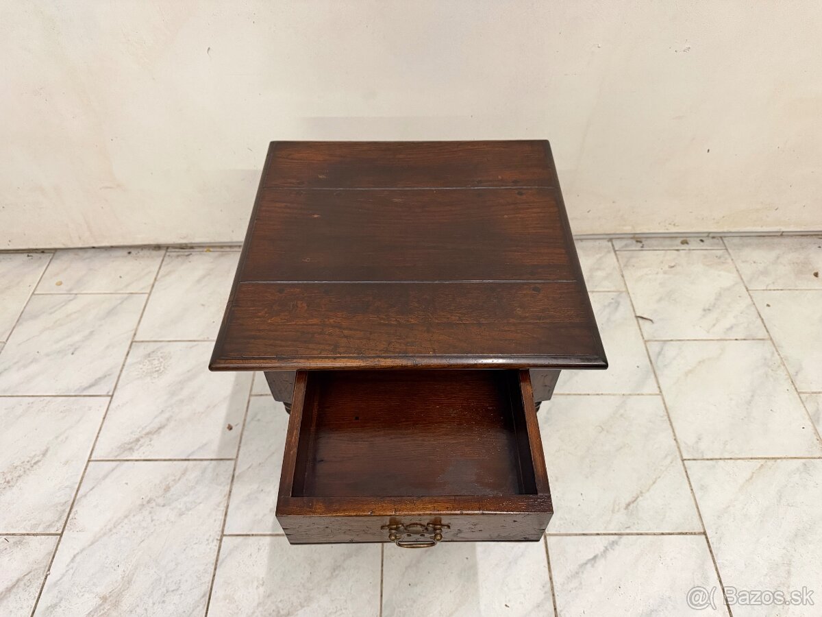 Starožitný rustikální stolek - 5