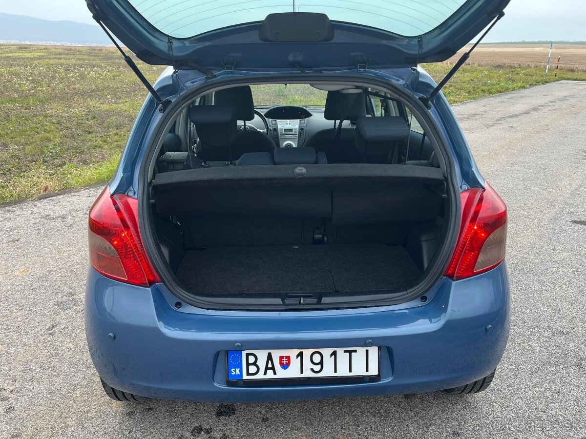 Toyota Yaris - 5