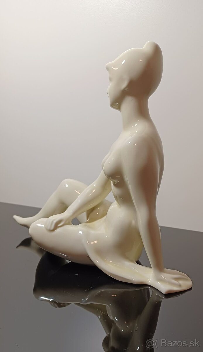 Nádherná stará zberateľská porcelánová soška Akt - 5
